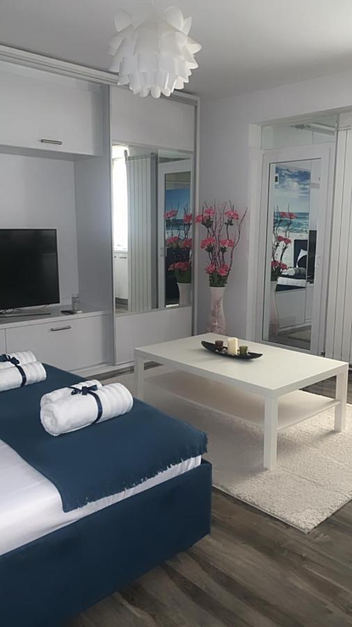 MariSole Apartment Constanta Bagian luar foto
