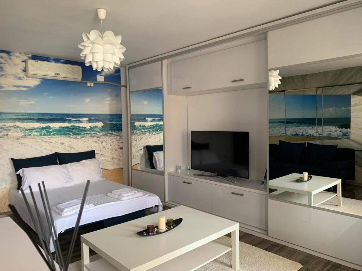 MariSole Apartment Constanta Bagian luar foto